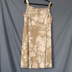 Women's size 18 Chaps taupe print dress